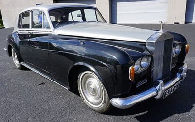 1963 Rolls-Royce RHD 4 DR. Sedan