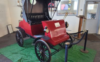 Photo of a 1901 Oldsmobile Curved Dash for sale