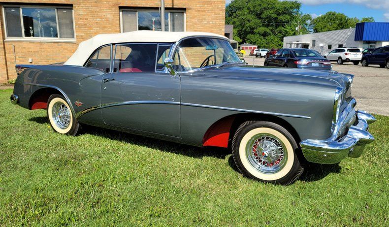 1954 Skylark Image