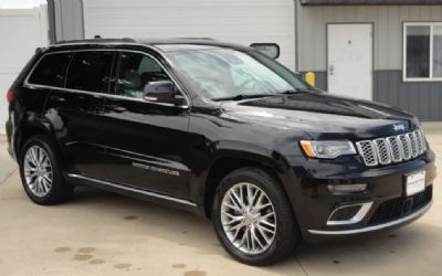 Photo of a 2017 Jeep Grand Cherokee Summit Edition 4 DR. 4WD SUV for sale