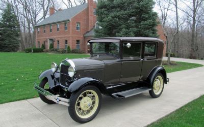 1928 Ford Model A Briggs Fordor Sedan
