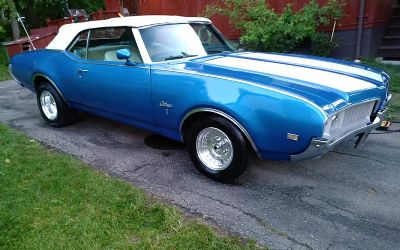 Photo of a Oldsmobile Cutlass for sale