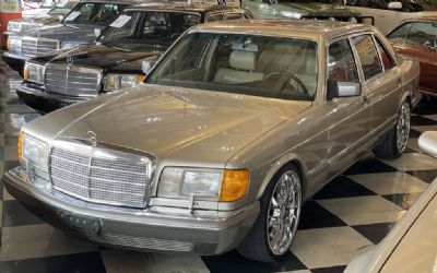 Photo of a 1988 Mercedes-Benz 560SEL Used for sale