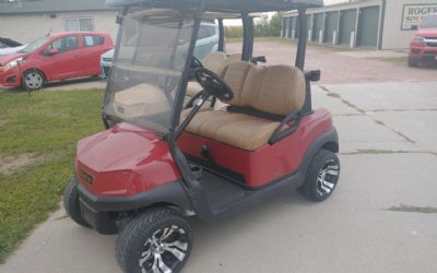 Photo of a 2022 Club Car EFI Golf Cart Tempo Tempo EFI Gas Golf Cart for sale