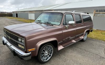 Photo of a 1991 Chevrolet Suburban R1500 for sale