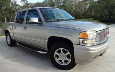 Photo of a 2005 GMC Sierra Denali 1500 4 Dr. 4WD Pickup for sale