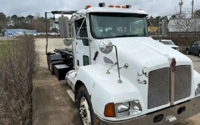 Photo of a 2008 Kenworth T300 Roll Off Truck for sale