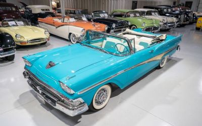 Photo of a 1958 Ford Fairlane 500 Galaxie Sunliner for sale