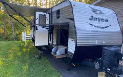 Photo of a 2017 Jayco JAY Flight 31QBDS for sale