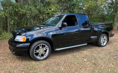 Photo of a 2000 Ford F150 Harley Davidson Edition for sale