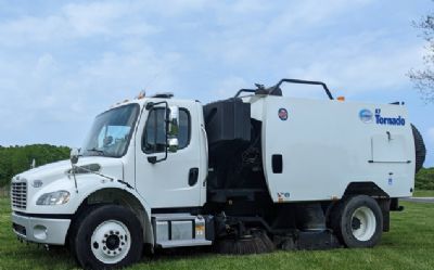 Photo of a 2016 Freightliner M2 Schwarze A7000 Tornado Vacuum Street Sweeper for sale