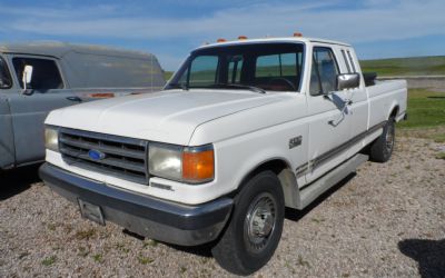 Photo of a 1991 Ford F-250 XLT Lariat Extended Cab 2 Wheel Drive for sale