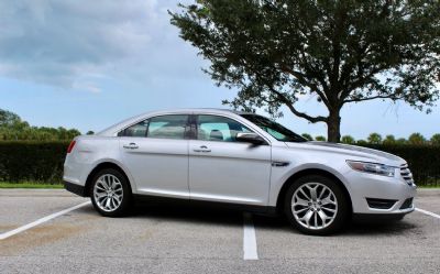 2019 Ford Taurus Limited 