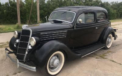 Photo of a 1935 Ford 2 Door Sedan for sale