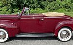 1940 Deluxe Convertible Thumbnail 5