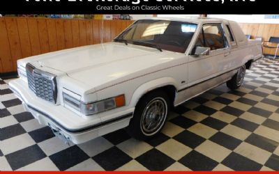 1982 Ford Thunderbird Landau 2DR Coupe