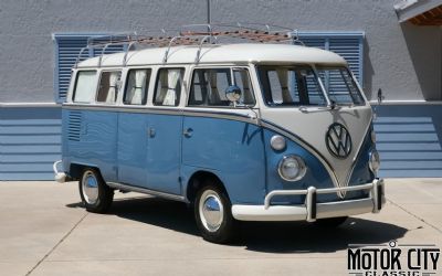 Photo of a 1970 Volkswagen Microbus Camper for sale