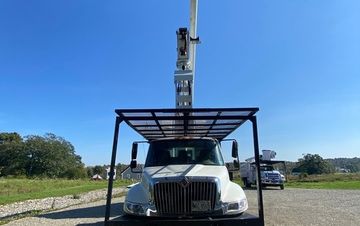 Photo of a 2007 International 4300 Bucket Truck for sale