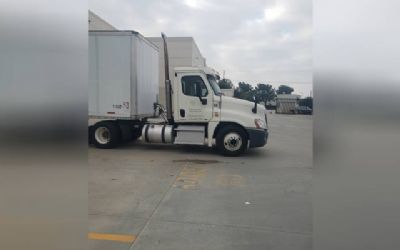 Photo of a 2012 Freightliner Cascadia Day Cab Truck for sale