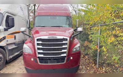 Photo of a 2022 Freightliner Cascadia 126 Semi Tractor for sale