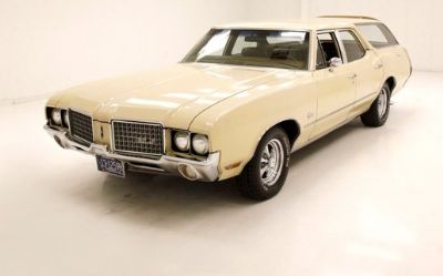Photo of a 1972 Oldsmobile Cutlass Station Wagon for sale
