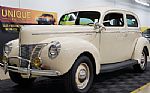 1940 Deluxe Tudor Sedan Thumbnail 1