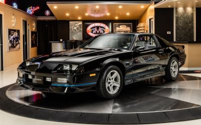 Photo of a 1989 Chevrolet Camaro IROC Z28 for sale