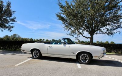 Photo of a 1970 Oldsmobile Cutlass SX for sale