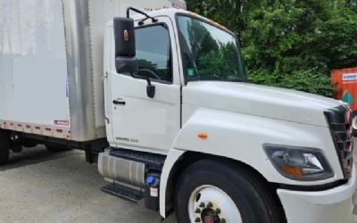 Photo of a 2020 Hino 338 BOX Truck for sale