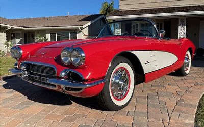 Photo of a 1961 Chevrolet Corvette Convertible Roadster for sale
