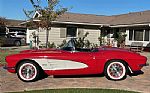 1961 Corvette Thumbnail 4