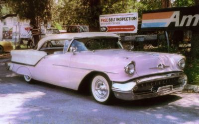 Photo of a 1957 Oldsmobile Eighty-Eight Holiday Hardtop for sale