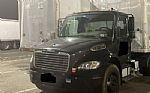 2005 Freightliner Business Class M2 106