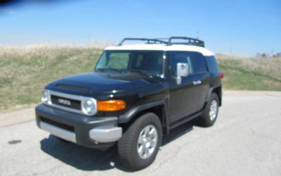 Photo of a 2007 Toyota FJ Cruiser 4x4-6-Speed All Options 95K Miles for sale