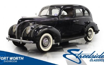 1938 Ford Deluxe Sedan 