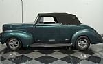 1940 Deluxe Convertible Thumbnail 2