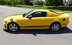 2005 Mustang Thumbnail 2