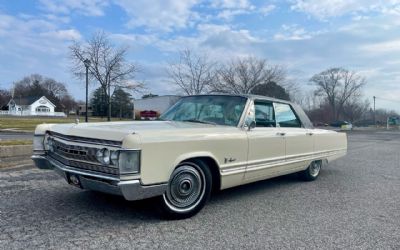 Photo of a 1967 Chrysler Imperial Crown for sale