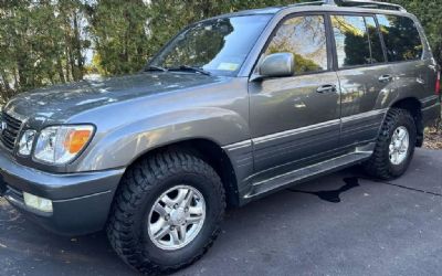 Photo of a 1999 Lexus LX 470 Luxury SUV SUV for sale