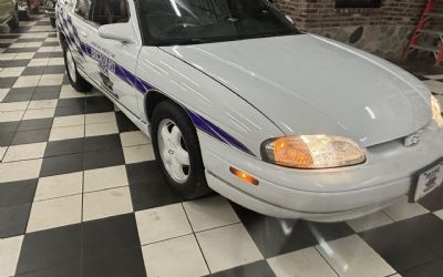 Photo of a 1995 Chevrolet Monte Carlo Pace Car for sale