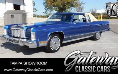 Photo of a 1976 Lincoln Continental Town Coupe for sale