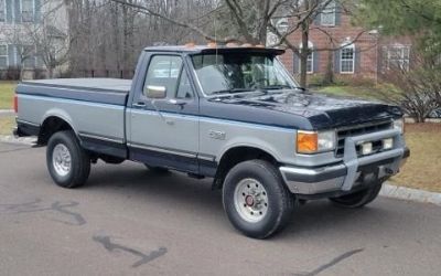 Photo of a 1990 Ford F150 4X4 for sale
