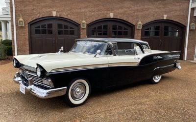 Photo of a 1957 Ford Fairlane Skyliner for sale