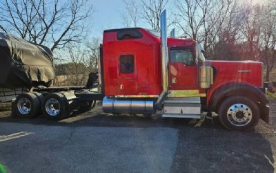 Photo of a 2000 Kenworth W900B Semi Tractor for sale