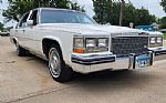 1984 Fleetwood Brougham Thumbnail 3