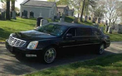 Photo of a 2008 Cadillac Limousine 6 Door Limousine for sale