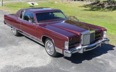 1977 Lincoln Continental Town Coupe 