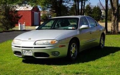 Photo of a 2003 Oldsmobile Aurora for sale