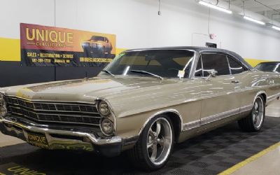1967 Ford Galaxie 2DR Hardtop 