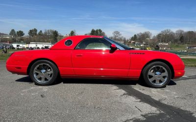 Photo of a 2002 Ford Thunderbird for sale